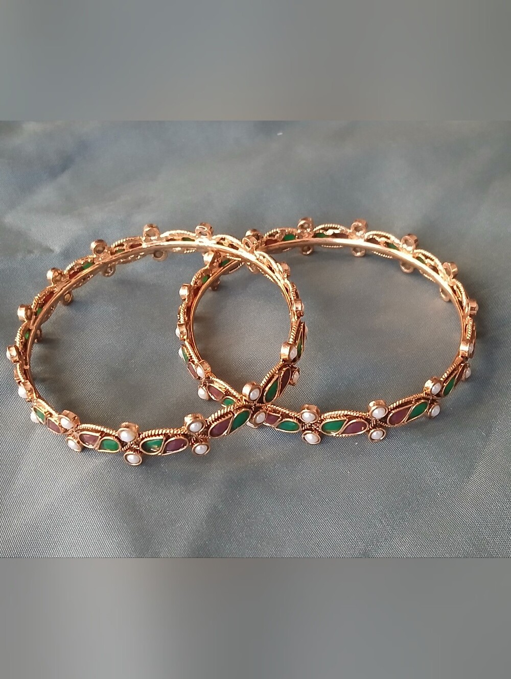 Vintage Formal Gold-Tone  Bangles /  Bracelets Set of 2